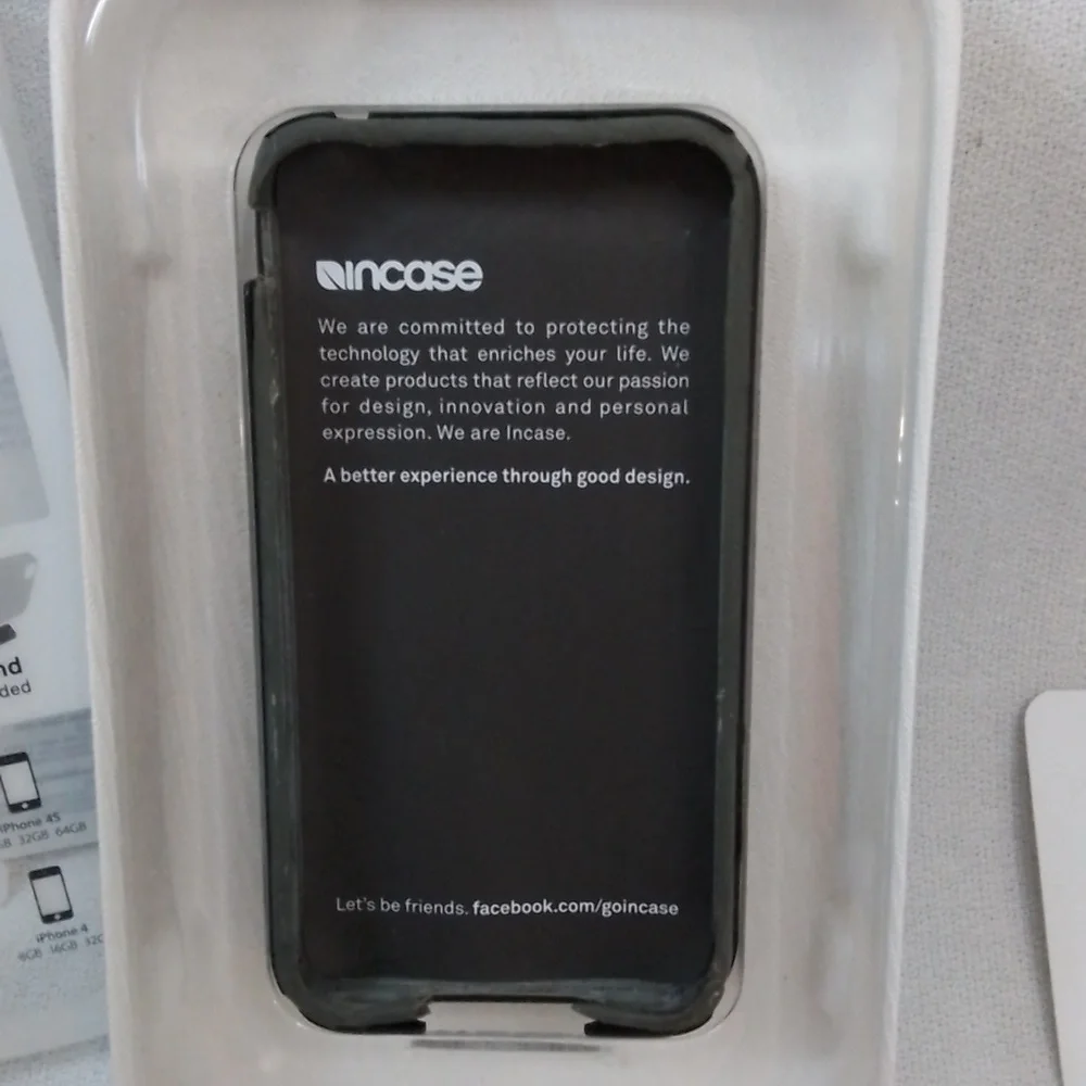 INCASE Metallic Slider Case for IPhone 4/4S